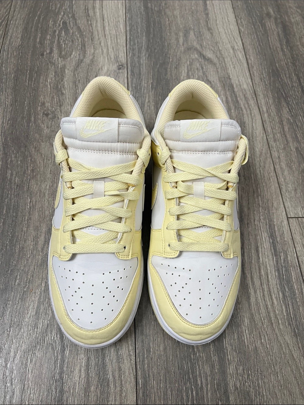 Nike Low-Top Sneakers in White & Pale Yellow